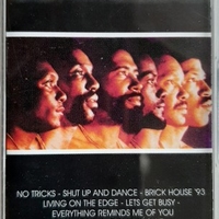 Commodores - COMMODORES