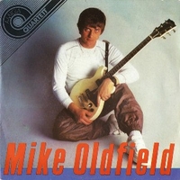 Moonlight shadow \ In high places \ Shadow on the wall \ Foreign affair - MIKE OLDFIELD