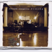 Finora (1 track) - RICCARDO SINIGALLIA