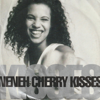 Kisses on the wind (radio edit) \ Buffalo blues - NENEH CHERRY