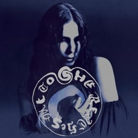 She Reaches Out To She Reaches Out To She - CHELSEA WOLFE