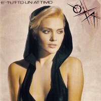 E' tutto un attimo - ANNA OXA