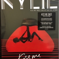 Kiss me once live at the SSE Hydro - KYLIE MINOGUE
