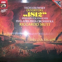 Ouverture 1812 - Serenade fur Streicher - Peter TSCHAIKOWSKY (Riccardo Muti)